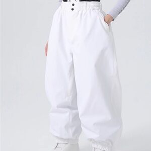 Women's White Elastic Waist Joggers